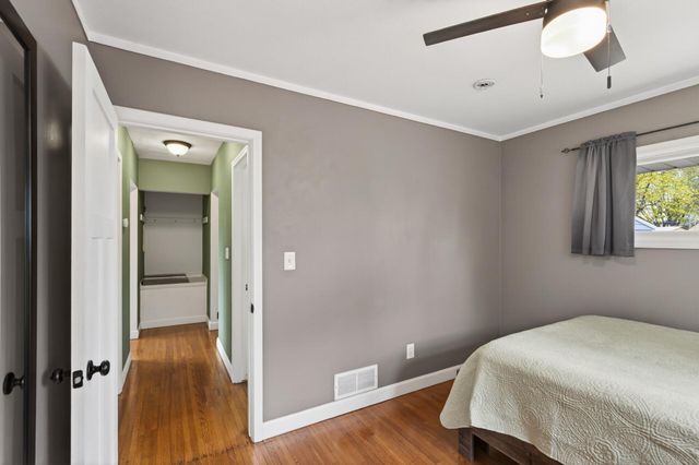 2100 69th Avenue N, Brooklyn Center, MN 55430