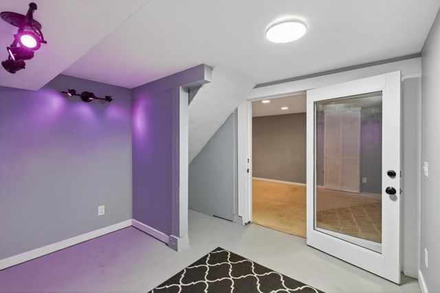 2100 69th Avenue N, Brooklyn Center, MN 55430