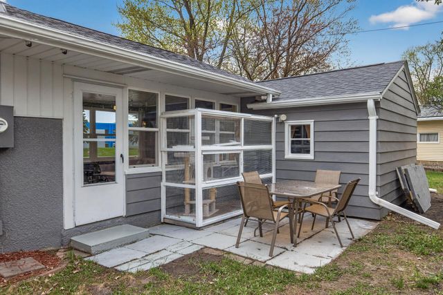 2100 69th Avenue N, Brooklyn Center, MN 55430