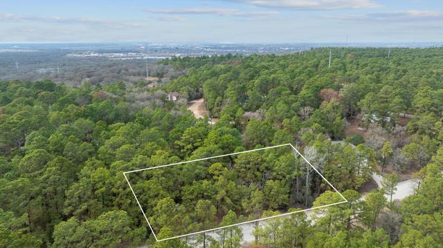 118 & 120 Kamaiki DR, Bastrop, TX 78602