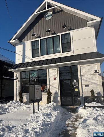 332 Lafayette Avenue, Hawthorne, NJ 07506