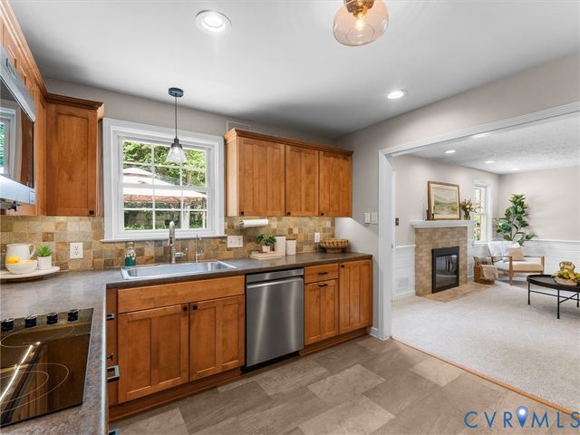 7720 Prairie Rd, Richmond, VA 23225