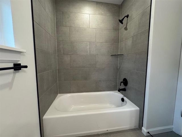 2615 Turtle Way, Midwest City, OK 73130