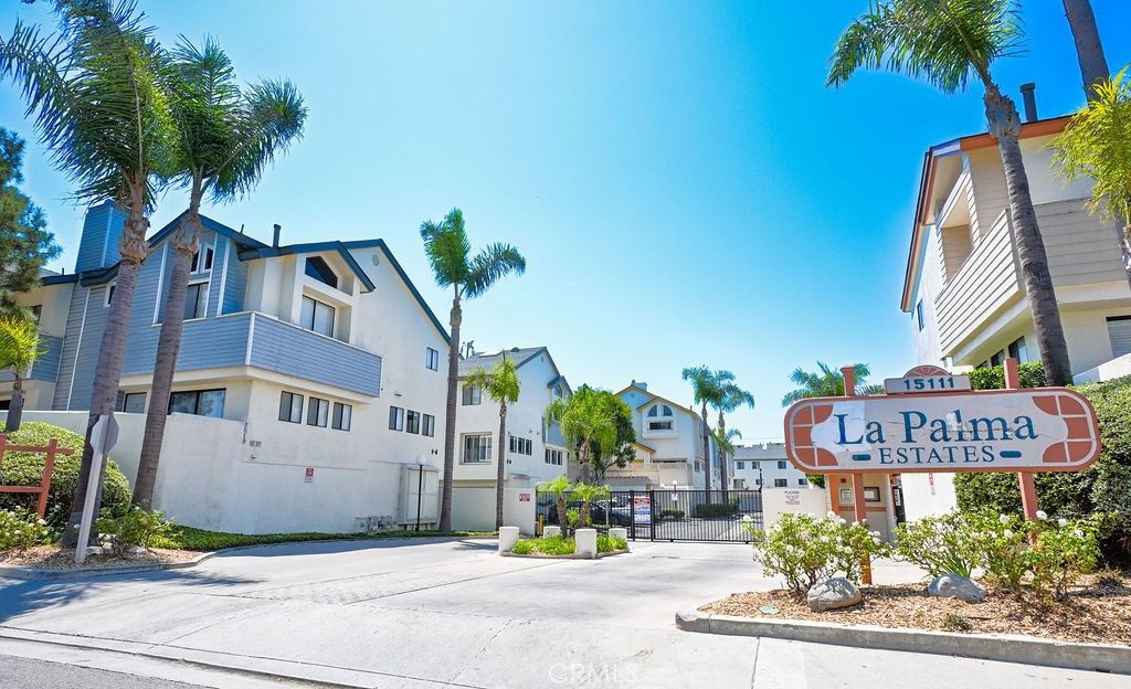15111 Freeman Avenue 44, Lawndale, CA 90260