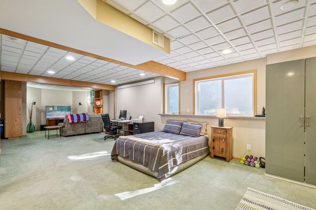 13186 Meadow Lane, Savage, MN 55378