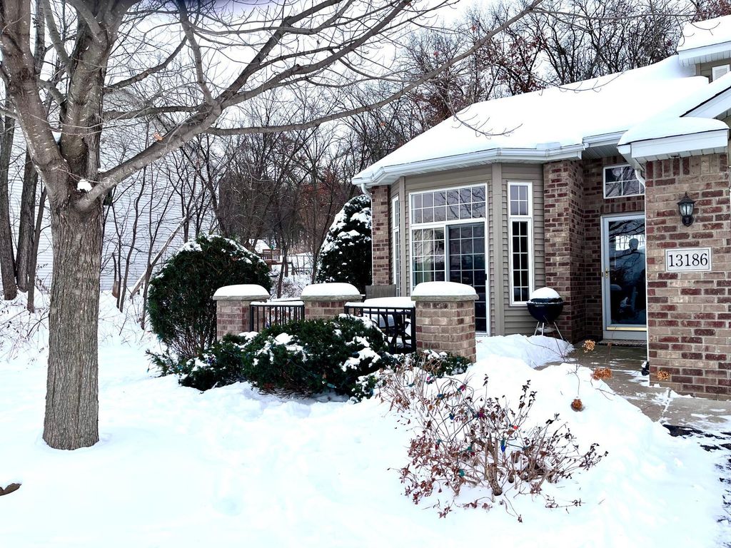 13186 Meadow Lane, Savage, MN 55378