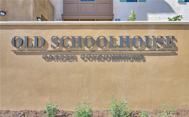 501 W Foothill Boulevard 201, Claremont, CA 91711