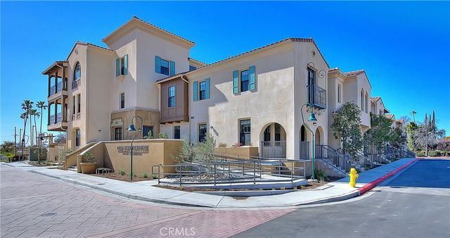 501 W Foothill Boulevard 201, Claremont, CA 91711