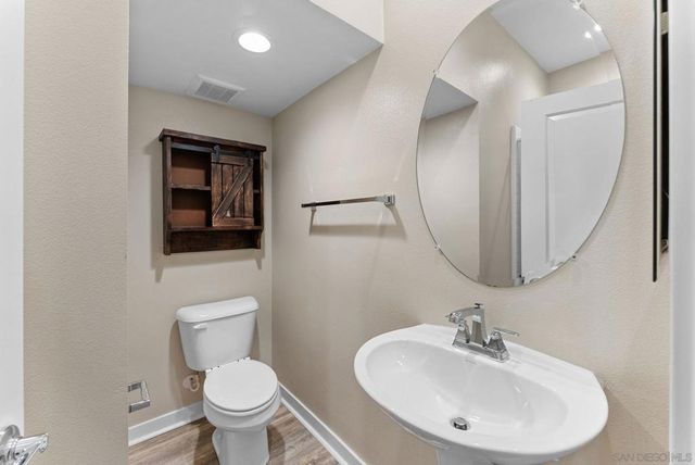 2580 S Escondido Blvd 612, Escondido, CA 92025