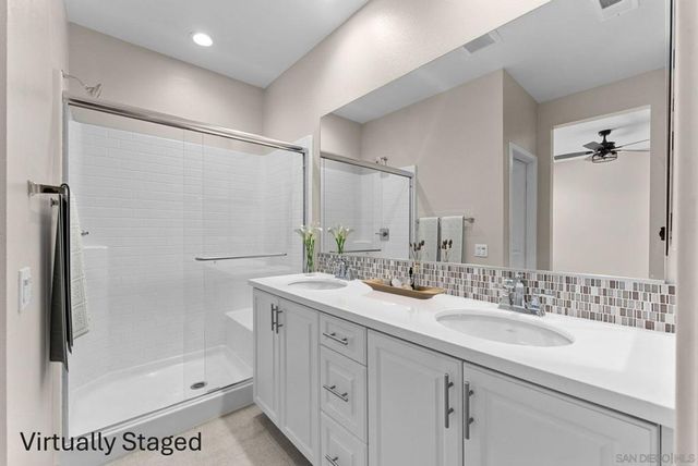 2580 S Escondido Blvd 612, Escondido, CA 92025