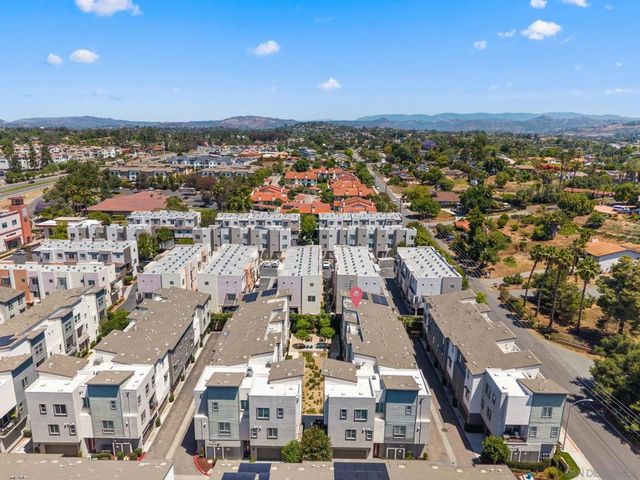 2580 S Escondido Blvd 612, Escondido, CA 92025