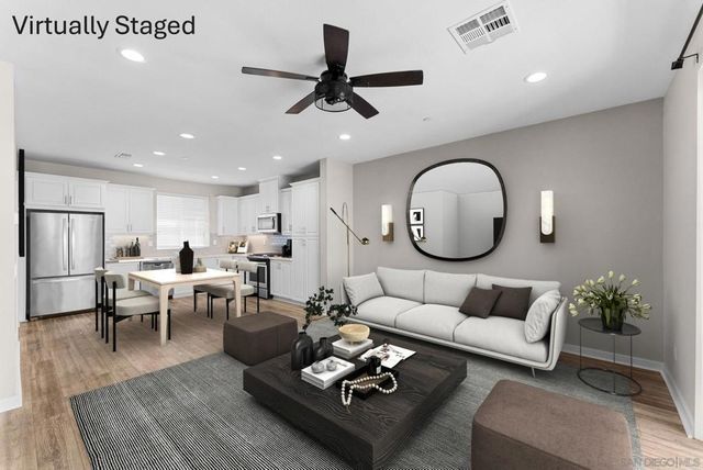 2580 S Escondido Blvd 612, Escondido, CA 92025