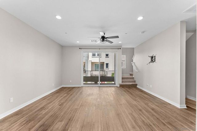 2580 S Escondido Blvd 612, Escondido, CA 92025