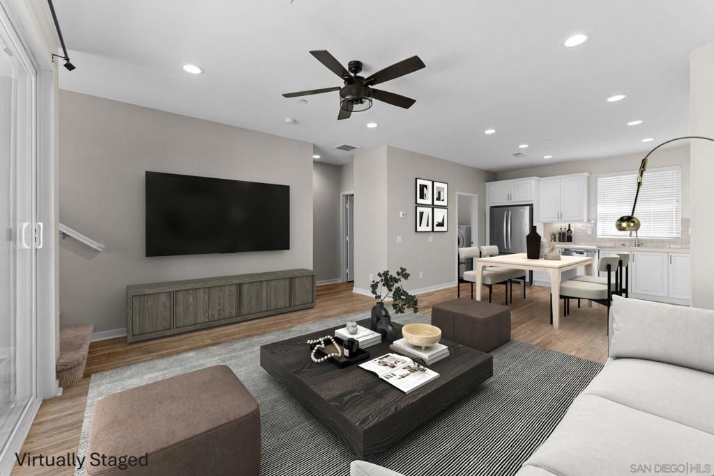 2580 S Escondido Blvd 612, Escondido, CA 92025