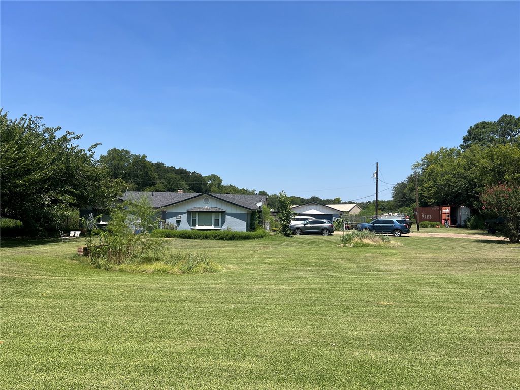 2716 County Road 804a, Burleson, TX 76028