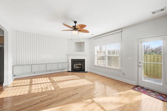 735 Tulip Grove Rd Apt 331, Hermitage, TN 37076