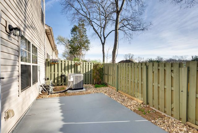 735 Tulip Grove Rd Apt 331, Hermitage, TN 37076