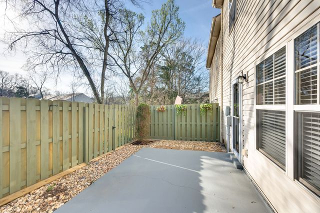 735 Tulip Grove Rd Apt 331, Hermitage, TN 37076