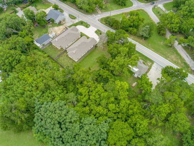 931 E Jefferson Street, Van Alstyne, TX 75495