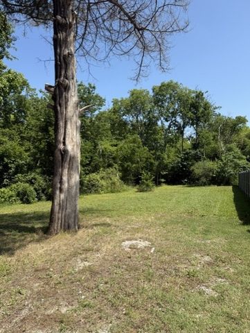 931 E Jefferson Street, Van Alstyne, TX 75495