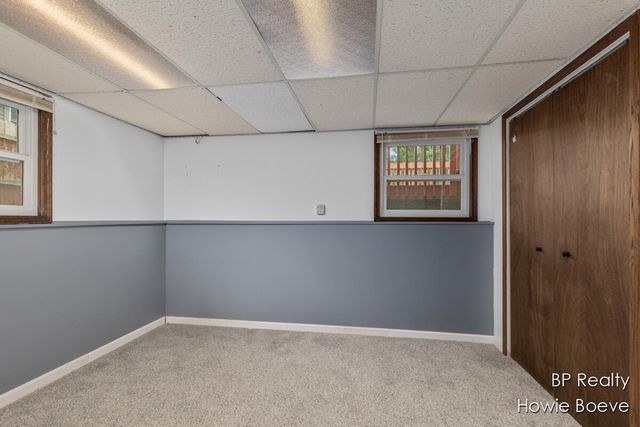 4383 40th Street SW, Grandville, MI 49418