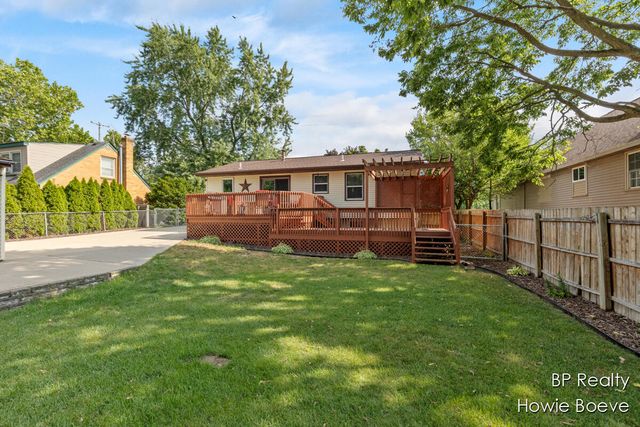 4383 40th Street SW, Grandville, MI 49418