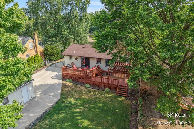 4383 40th Street SW, Grandville, MI 49418