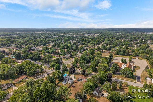 4383 40th Street SW, Grandville, MI 49418