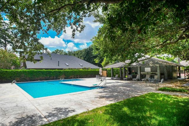 6622 Pauma Drive, Houston, TX 77069
