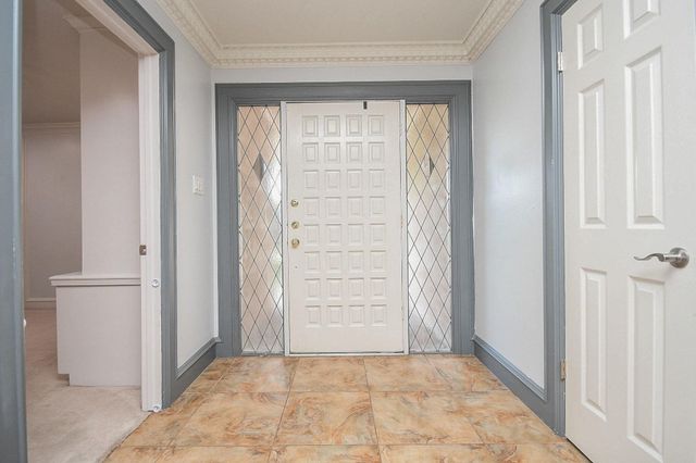 6622 Pauma Drive, Houston, TX 77069