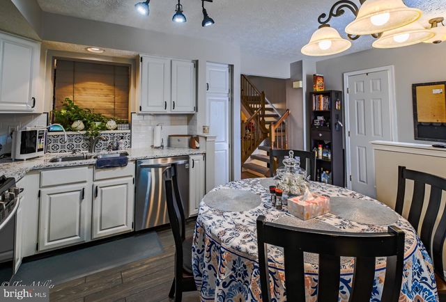 21 CEDARCONE CT, Nottingham, MD 21236