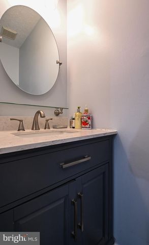 21 CEDARCONE CT, Nottingham, MD 21236