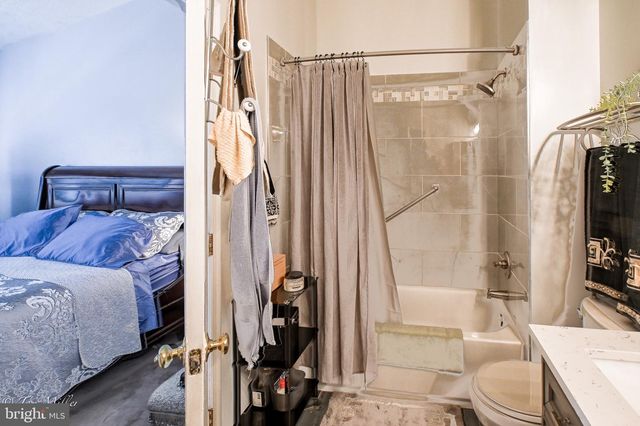 21 CEDARCONE CT, Nottingham, MD 21236