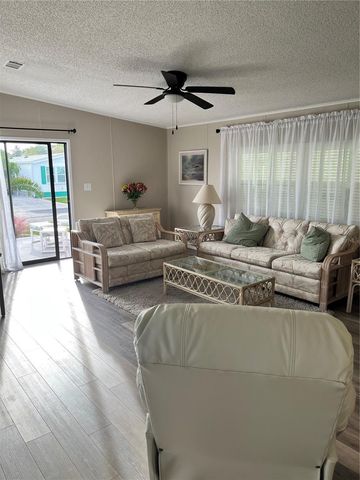 611 LA JOLLA CIRCLE, North Port, FL 34287