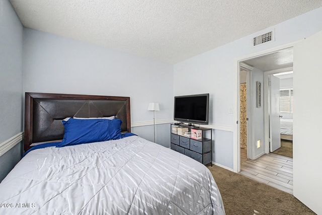 619 E JENSEN Street 32, Mesa, AZ 85203