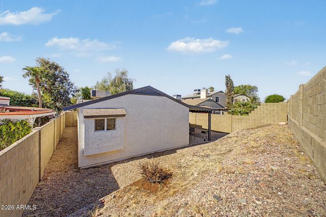 619 E JENSEN Street 32, Mesa, AZ 85203