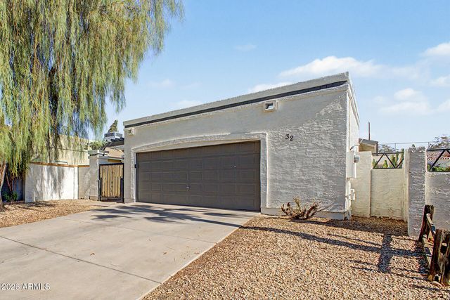 619 E JENSEN Street 32, Mesa, AZ 85203