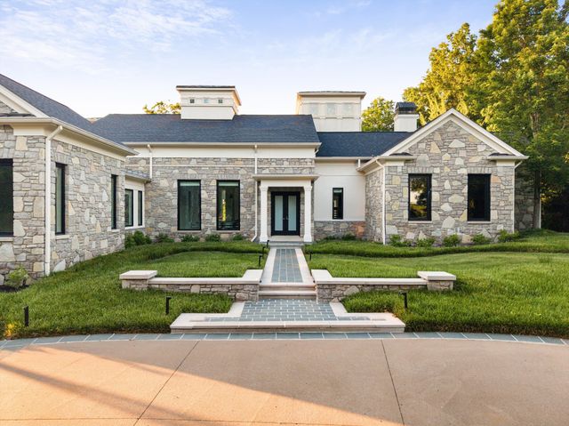 7 Colonel Winstead Dr, Brentwood, TN 37027