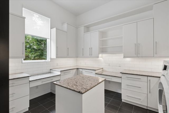 7 Colonel Winstead Dr, Brentwood, TN 37027