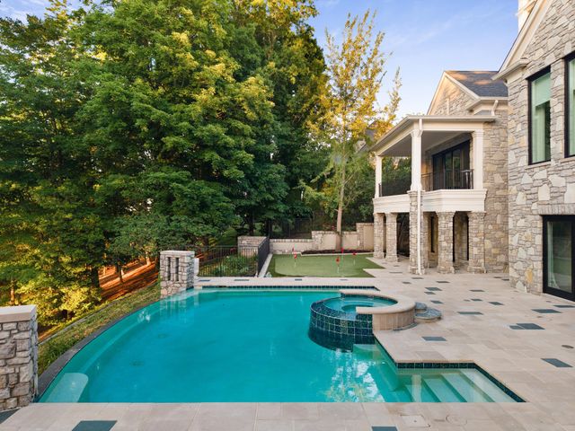 7 Colonel Winstead Dr, Brentwood, TN 37027