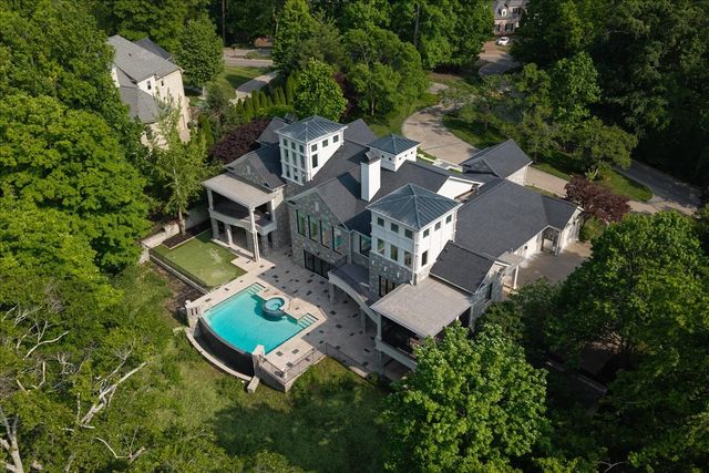 7 Colonel Winstead Dr, Brentwood, TN 37027