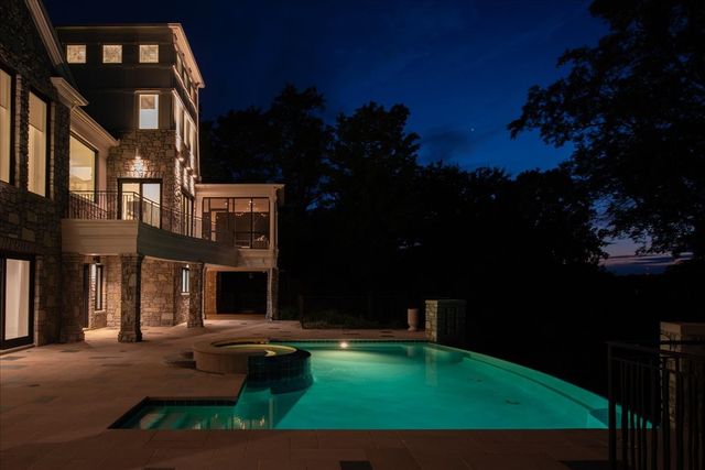 7 Colonel Winstead Dr, Brentwood, TN 37027