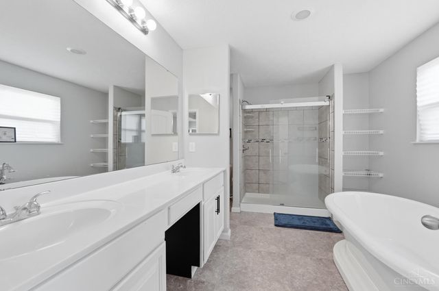 7606 Harwood Court, Maineville, OH 45039