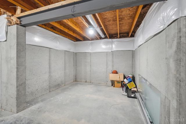 7606 Harwood Court, Maineville, OH 45039