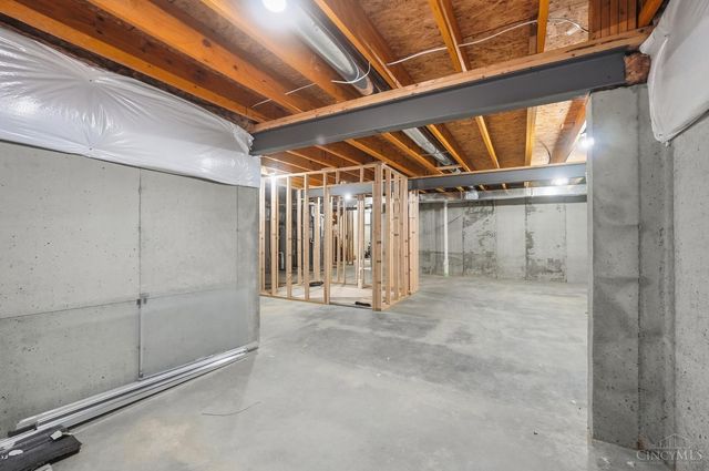 7606 Harwood Court, Maineville, OH 45039