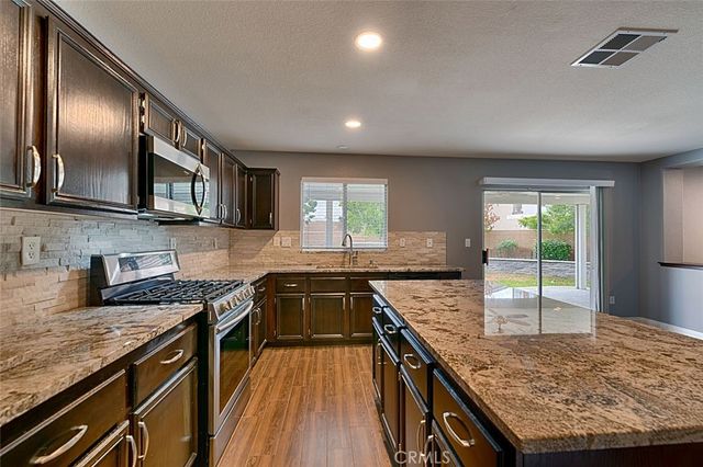 6326 Lavender Street, Eastvale, CA 92880