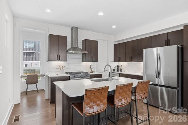 1633 Duckworth Avenue, Charlotte, NC 28208