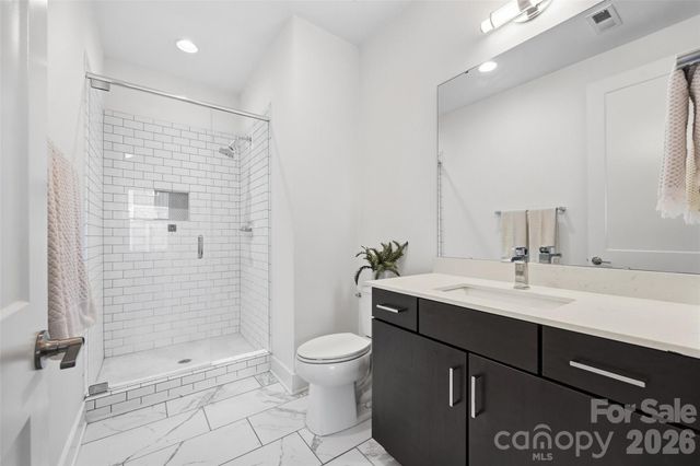 1633 Duckworth Avenue, Charlotte, NC 28208