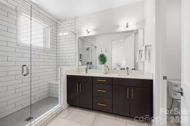 1633 Duckworth Avenue, Charlotte, NC 28208
