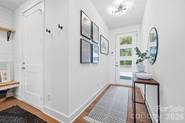 1633 Duckworth Avenue, Charlotte, NC 28208